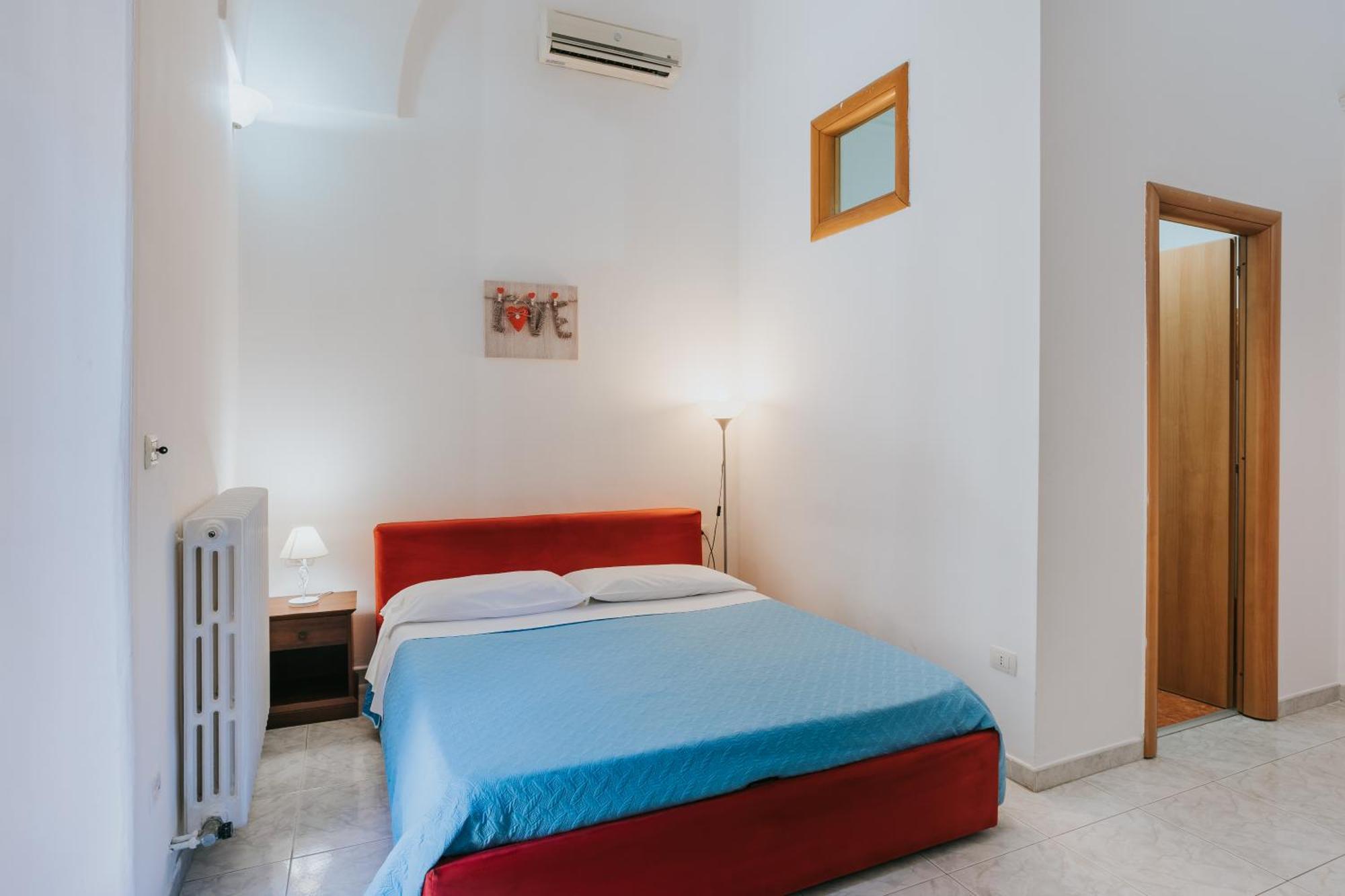 לצ'ה B&B Nuovo Reale - Centro Storico מראה חיצוני תמונה