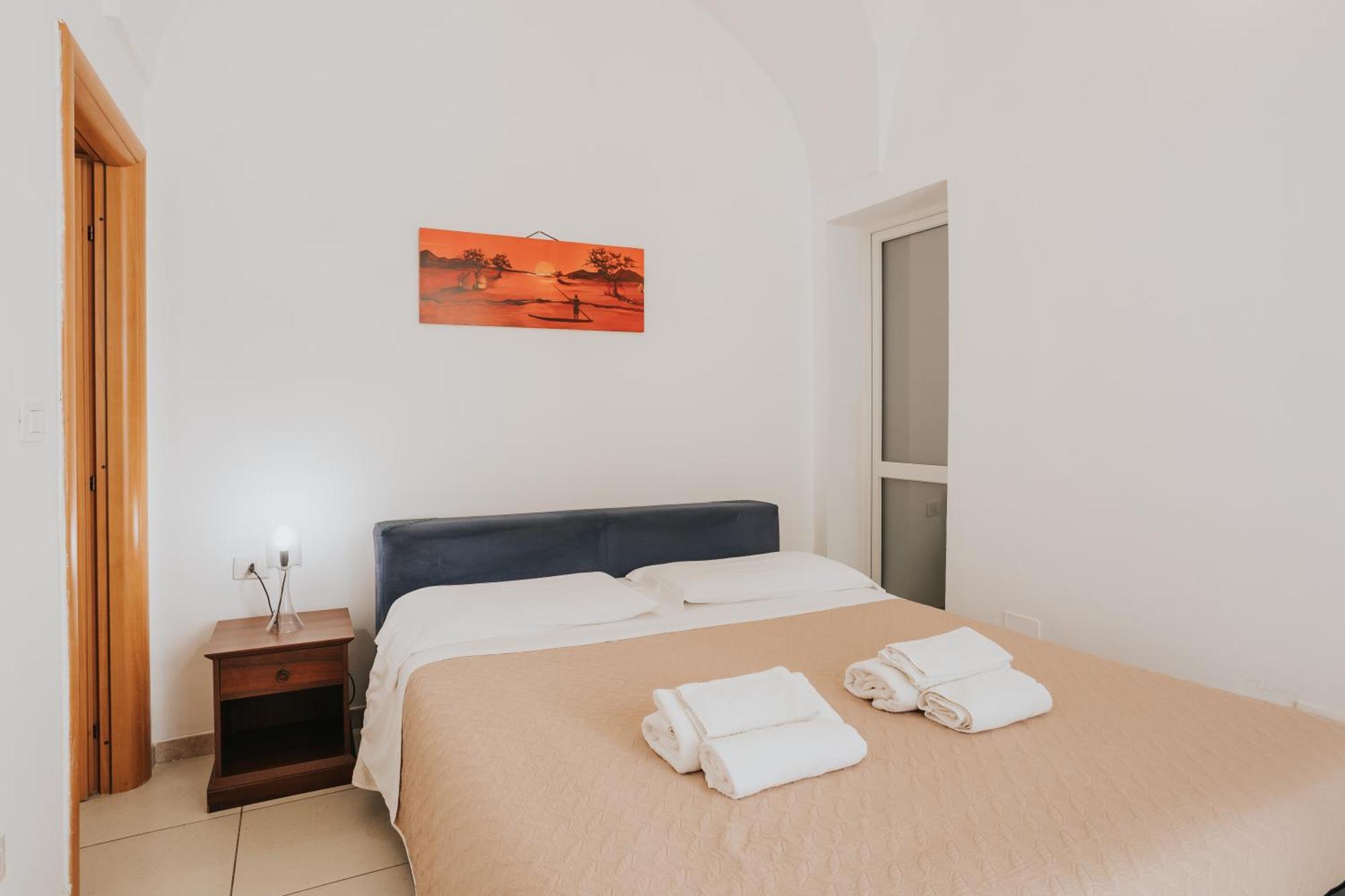 לצ'ה B&B Nuovo Reale - Centro Storico מראה חיצוני תמונה